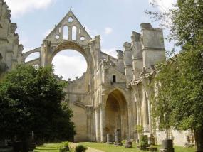 Interieur de l'Abbaye de Longpont